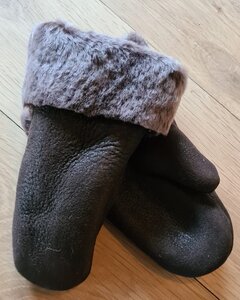 SHEEPSJOP KINDERWANTEN LEER MET LAMSVACHT VOERING UNISEX 8-9 JAAR