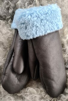 Sheepsjop Wanten leer met lamsvacht voering mat diep donkerblauw met lichtblauwe rand Unisex