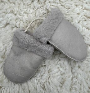 SHEEPSJOP BABYWANTEN LEER MET LAMSVACHT VOERING UNISEX 12-24 MAANDEN MET KOORD 21