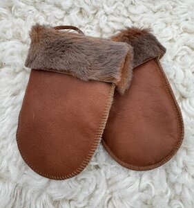 SHEEPSJOP BABYWANTEN LEER MET LAMSVACHT VOERING UNISEX 12-24 MAANDEN MET KOORD 23